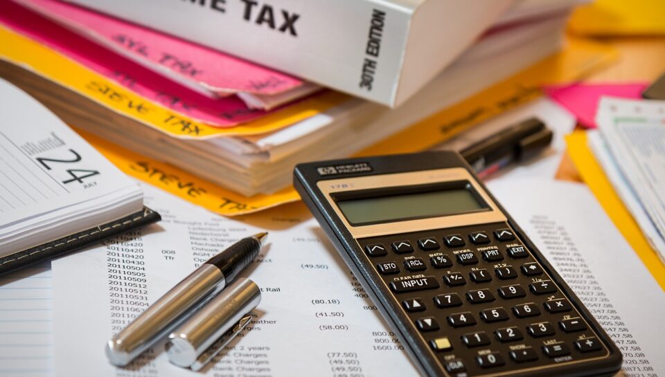 income-tax-4097292_1280-960×545